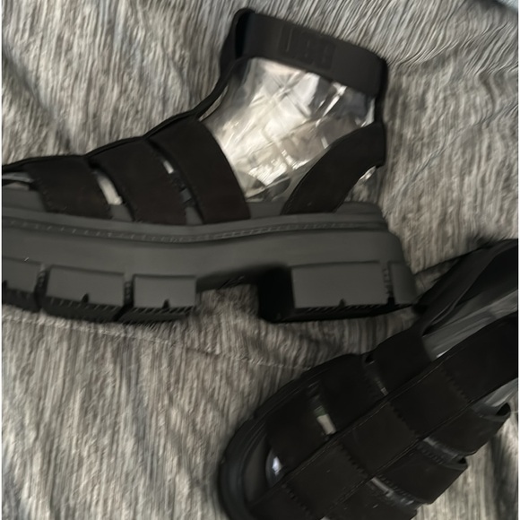 UGG ASHTON STRAPPY PLATFORM SANDALS -BLACK NUBUK -WOMEN US 6.5 - Picture 8 of 10